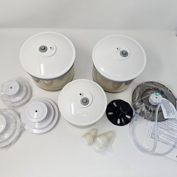 Food Storage Container Set with White Lids - Picture 5 of 15